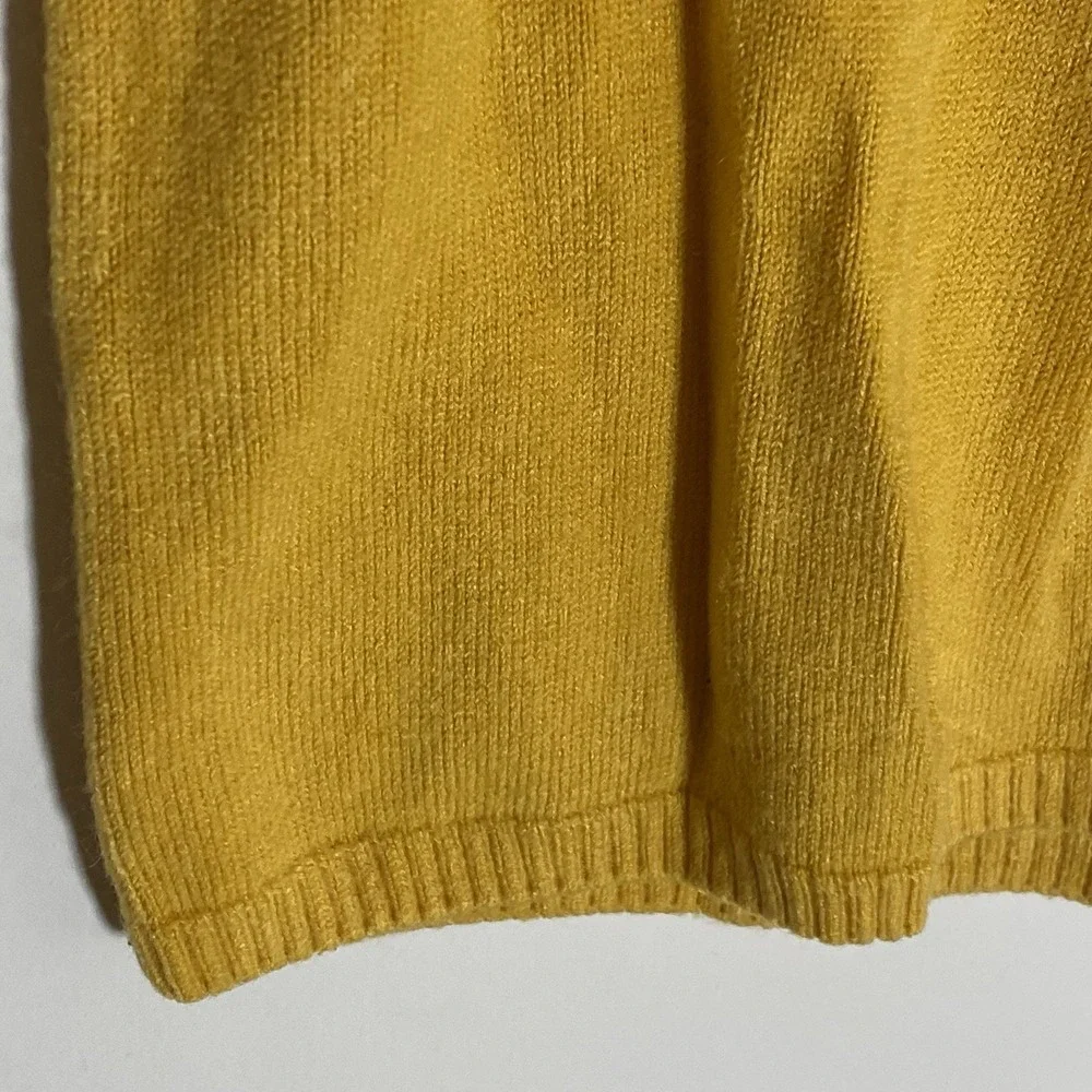 Kim Rogers Sweater Womens Medium Yellow Knit Pullover Crew Neck Grannycore Comfy